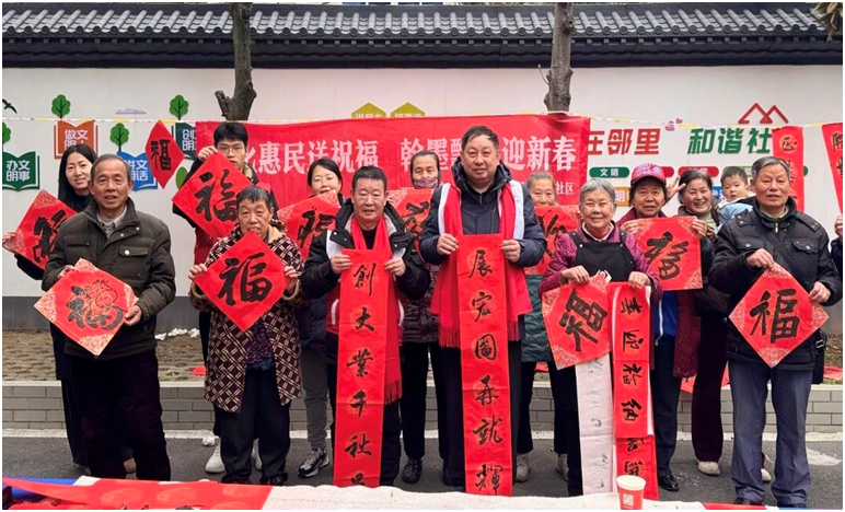 698d8d72d490b.png 698d8d72d490b.png